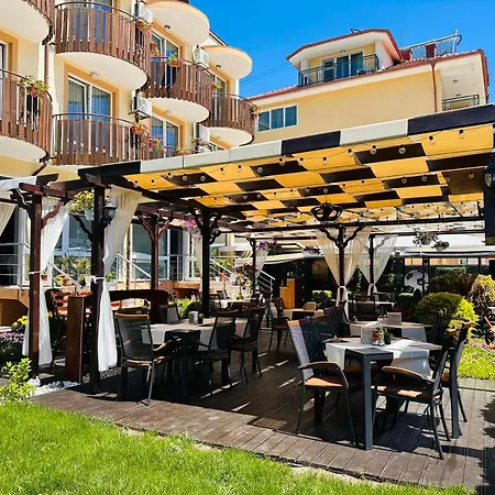 Hotel Ivian Family Ravda